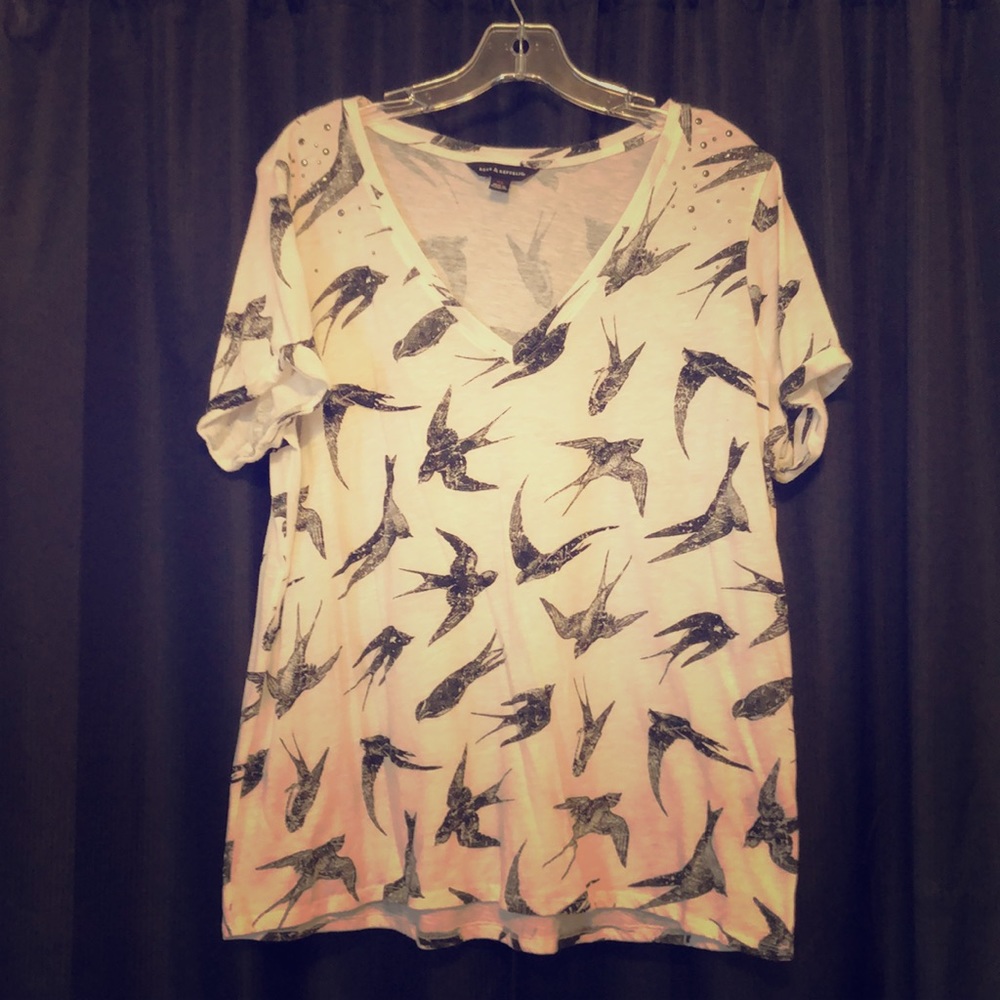 Women’s R&R retro V-neck T-shirt